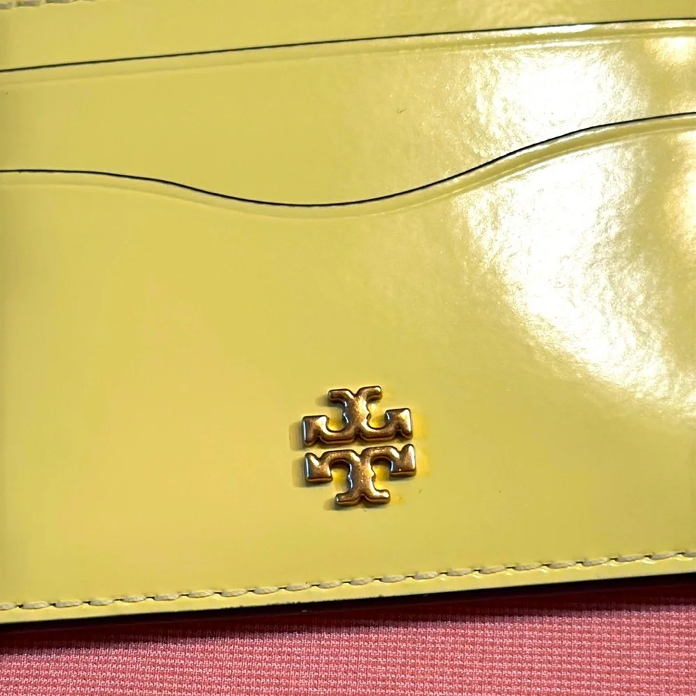 New TORY Burch Patent Leather Card Case. Yellow.